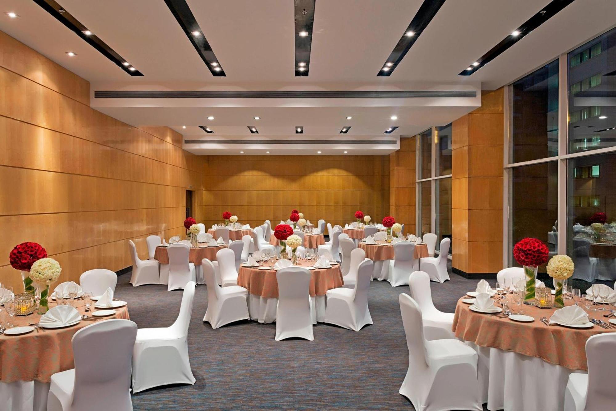 Hotel Fairfield By Marriott Lucknow Exterior foto