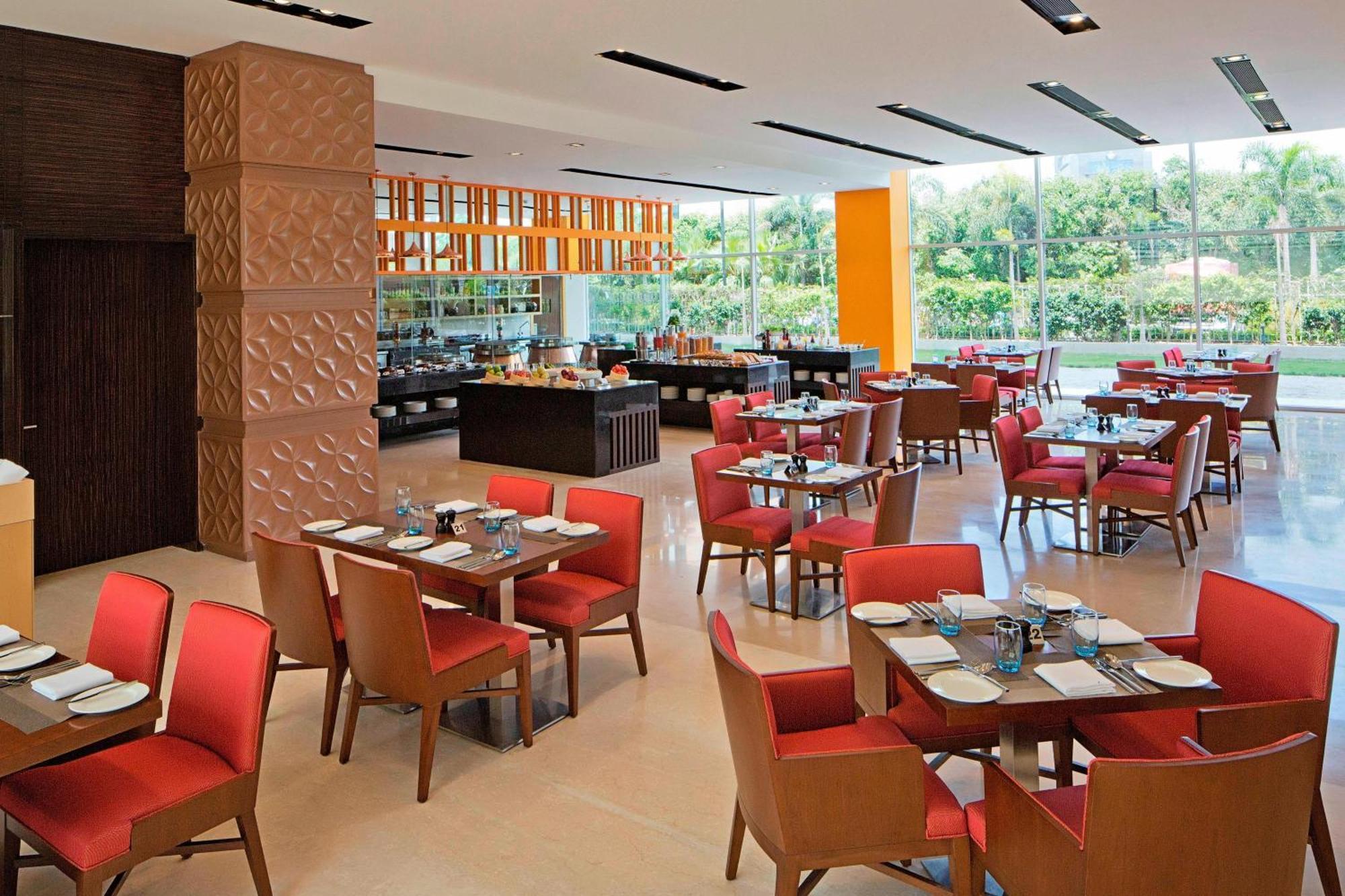 Hotel Fairfield By Marriott Lucknow Exterior foto